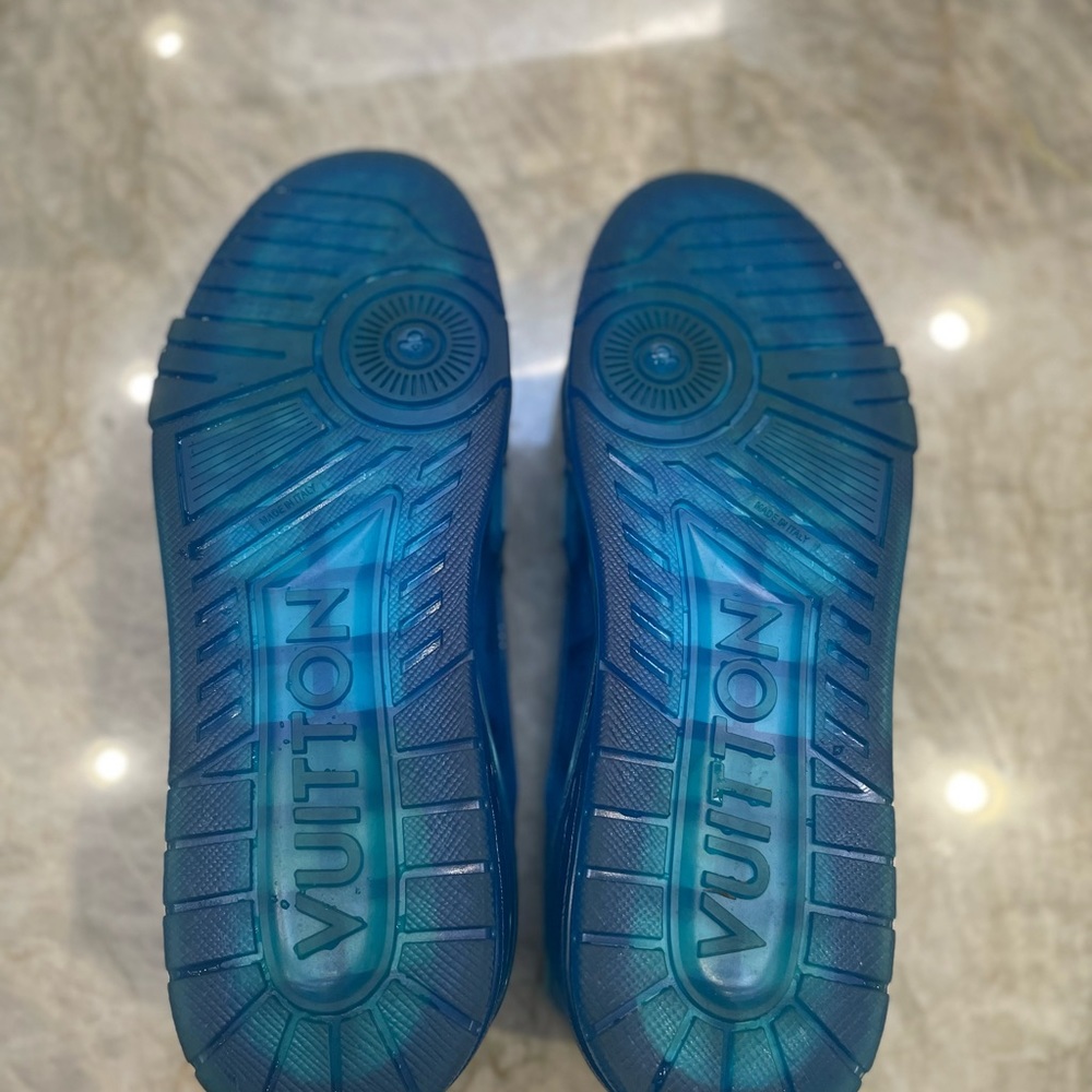 Louis Vuitton Trainer Sneakers - Picture 7 of 15